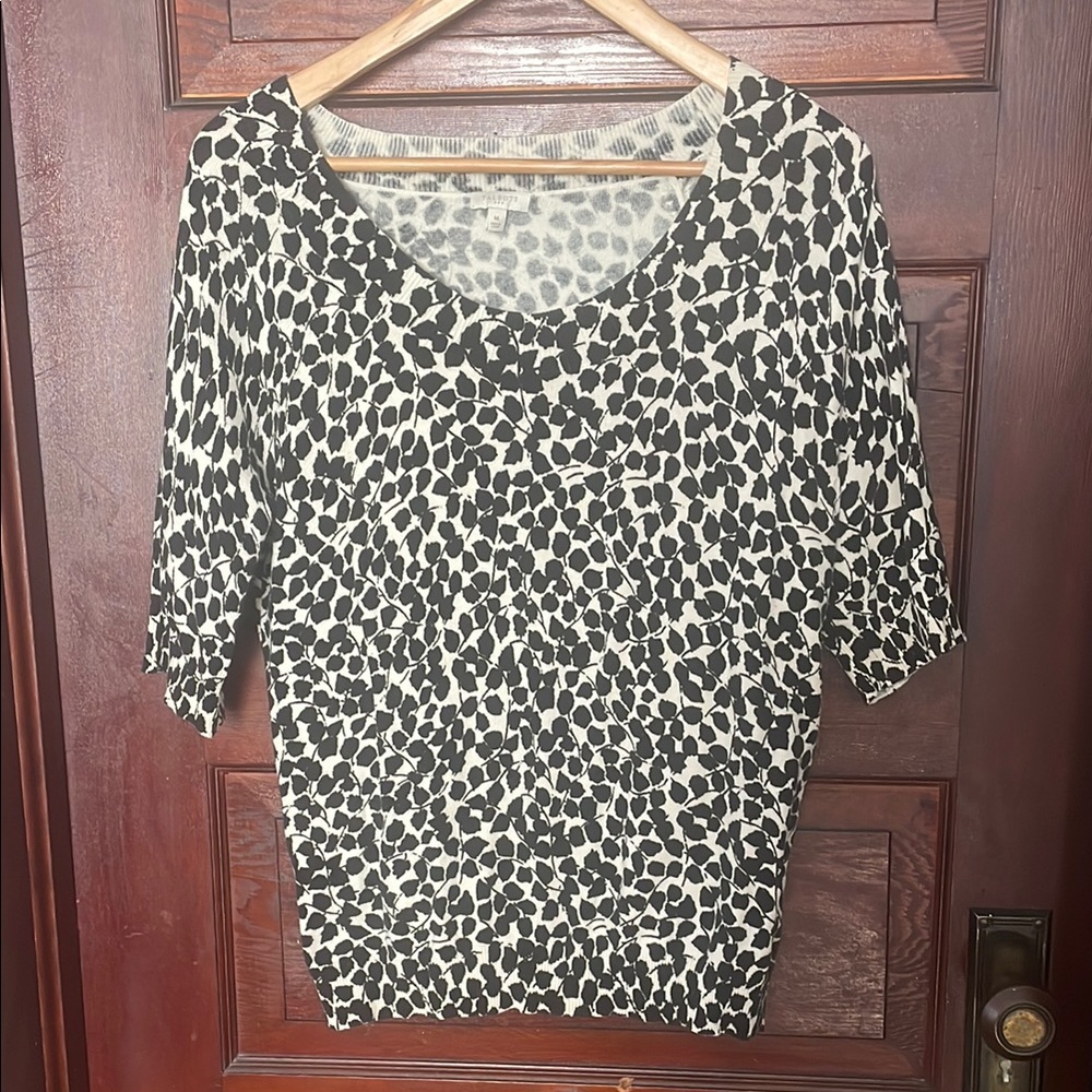 🖤TALBOTS Women’s Cotton sweater Medium